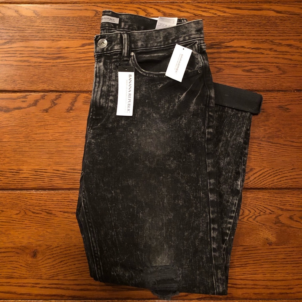 *NWT* Banana Republic Premium Denim Black Jeans